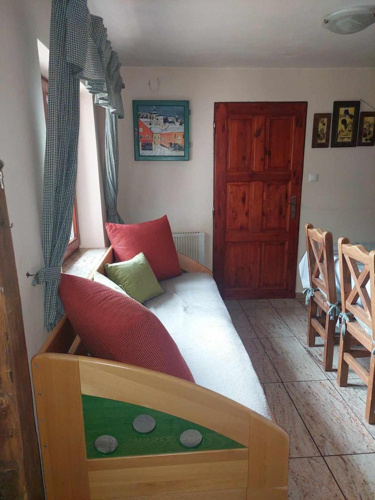 Burg Nad Banskou Stiavnicou Vendégház Hegybánya Kültér fotó