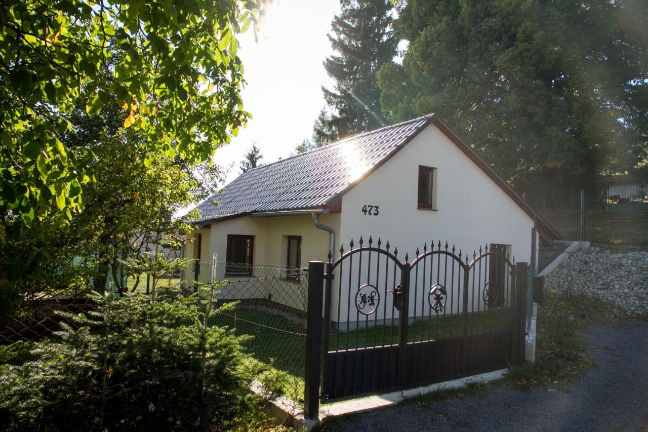 Burg Nad Banskou Stiavnicou Vendégház Hegybánya Kültér fotó